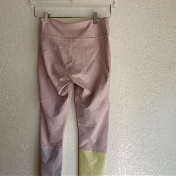 OUTDOOR VOICES 7/8 dipped leggings dahlia SMALL - Picture 2 of 13
